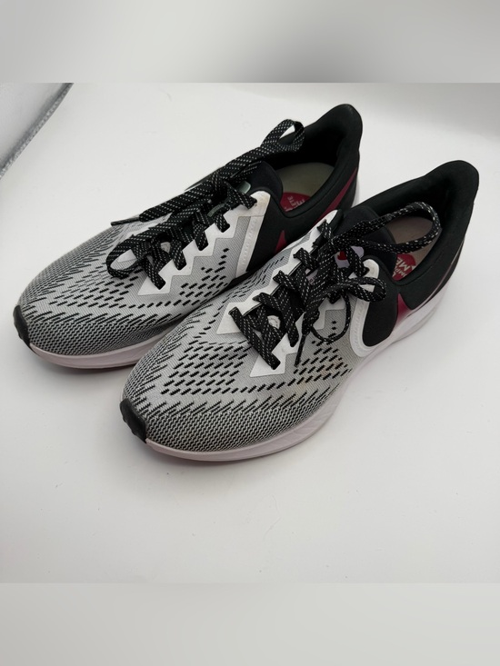 Zoom Shoes - Nike Air Zoom Winflo 6 Women’s Size 9 White Black Pink Running Shoes